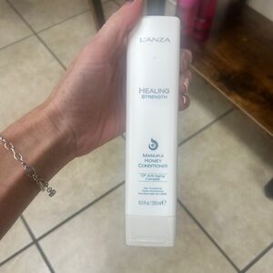 L'ANZA Healing Strength Manuka Honey Conditioner